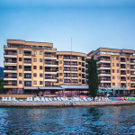 Park Lake Side Hotel