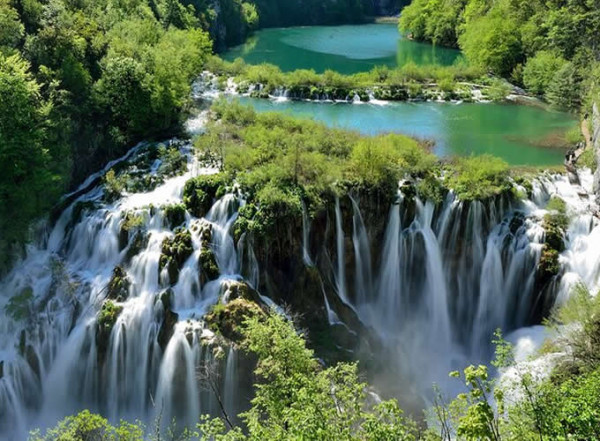 Plitvice Lakes National Park Admission Ticket
